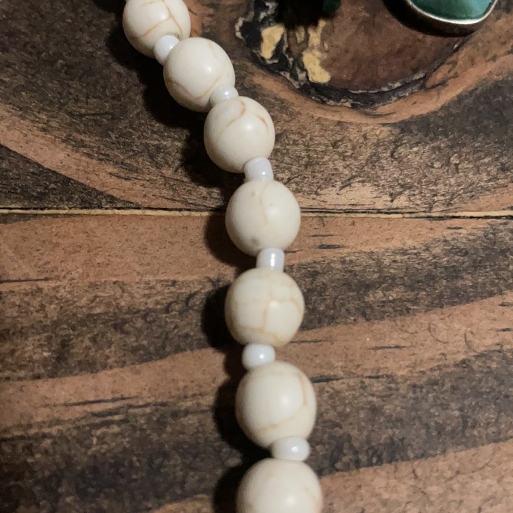 Necklace set - Picture 3 of 3